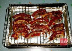 蒜香烤排骨的做法图解2