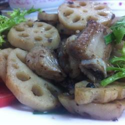 莲藕炖排骨的做法[图]