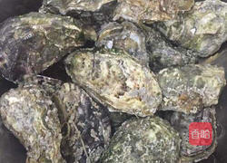 刺身法国诺曼第黄金生蚝的做法图解1