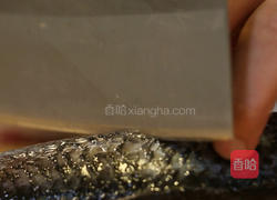 焖酥鱼的做法图解1