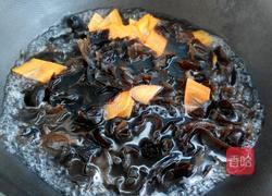 生椒凉拌黑木耳的做法图解1