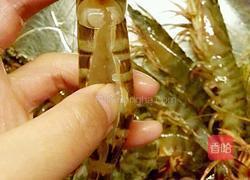 油焖基围虾的做法图解2