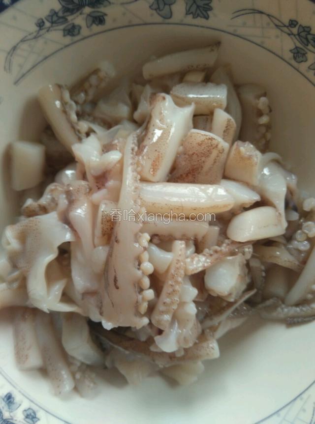 鱿鱼切长丁