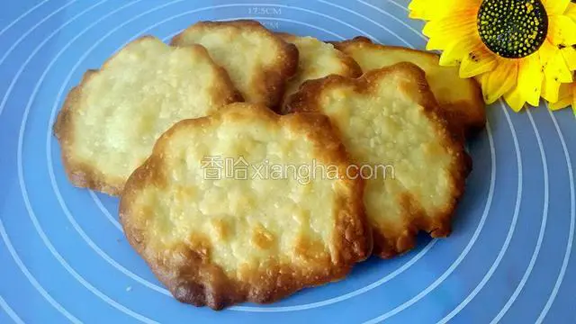晾后脆了，吃时还有杏仁的味道