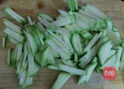 番茄蛋炒西葫芦的做法图解3