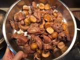 栗子炆清远鸡的做法[图]