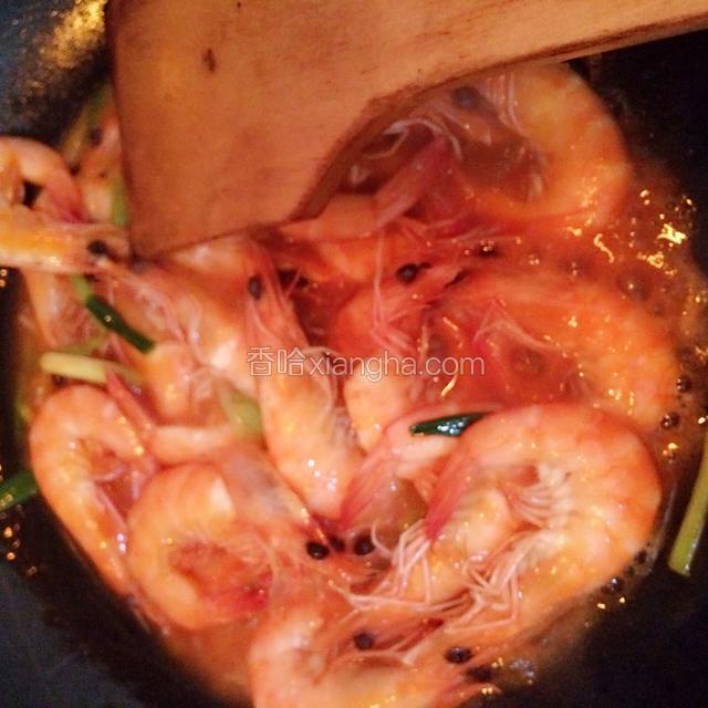 翻炒均匀，大火收汁。