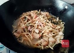 咸菜煮五花肉的做法图解4