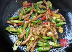 青红椒牛柳的做法图解7