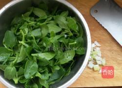 糖醋穿心莲的做法图解1