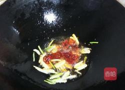 五花肉干煸菜花的做法图解4