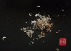 虾皮炒生菜的做法图解3