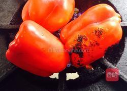 法式煎羊排配白兰地烩彩椒牛肝菌汁的做法图解2