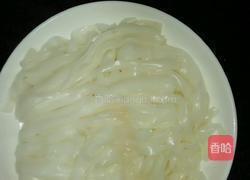 拌肠粉的做法图解1