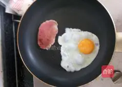 Illustration of how to make hand pancake rolls 3