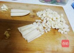 香辣爽口藕丁炒肉的做法图解4
