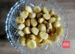 排骨蒸板栗的做法图解1