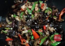 木耳炒肉的做法图解6