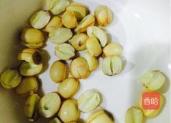 银耳莲子糖水的做法图解2