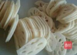 莲藕饺子的做法图解1