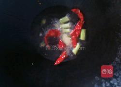 酱烧鲫鱼的做法图解3