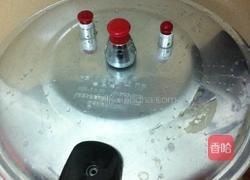 银耳粥的做法图解3