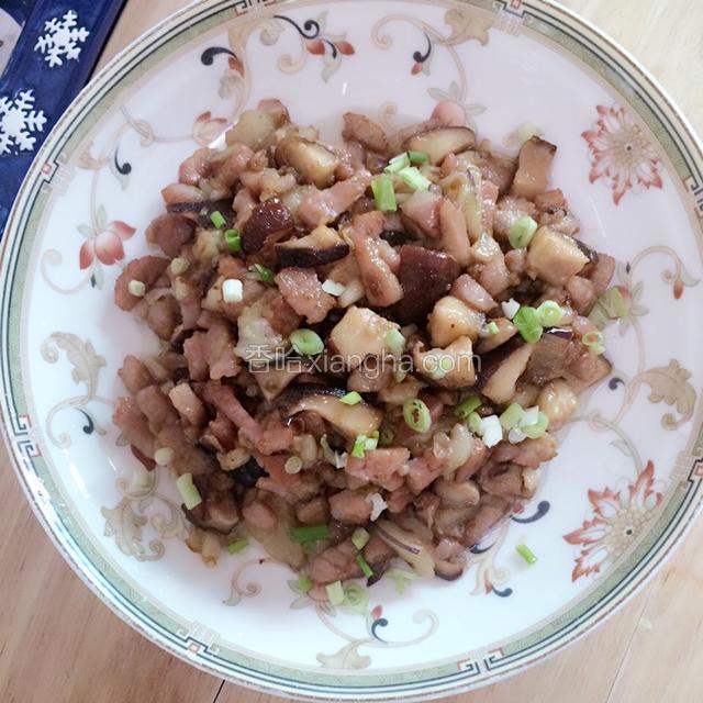 香菇茄子炒肉丁