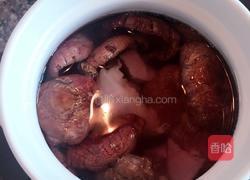 野生红菇煲鸡汤的做法图解4