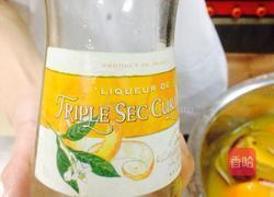 香煎橙味鸭胸配焦糖橙味汁的做法图解4