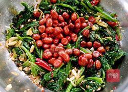 菠菜陈醋花生米的做法图解6