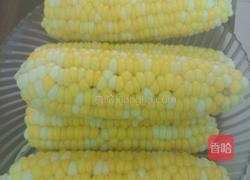 蒸甜玉米的做法图解2