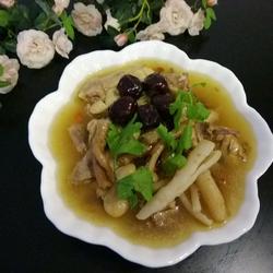 滋补母鸡汤的做法[图]