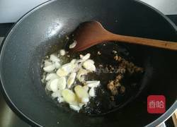 滋补母鸡汤的做法图解5