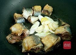 茄汁罐头鱼的做法图解5