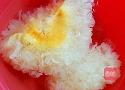 红枣雪耳糖水的做法图解2