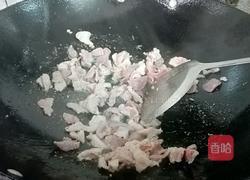 芹菜瘦肉炒丝瓜的做法图解3