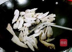 豉油鸡翅尖的做法图解4