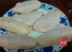 黑胡椒鸡翅的做法图解1
