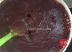 广式豆沙蛋黄月饼的做法图解3