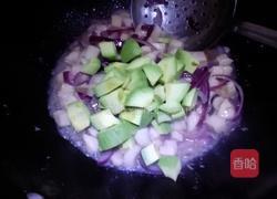 牛油果菌菇炒鸡胸肉的做法图解11