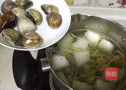 冬瓜蛤蜊排骨汤的做法图解5