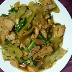 香莴笋炒肉片的做法[图]