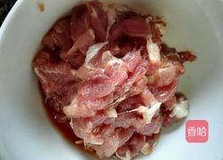 砂锅煲皮蛋瘦肉粥的做法图解2