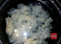 红枣银耳莲子羹的做法图解4
