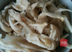 煮菌子的做法图解1
