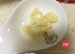 蕃茄鸡蛋面的做法图解1