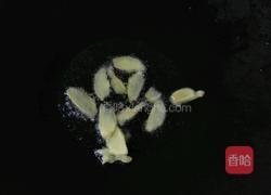 爆炒生肠的做法图解5