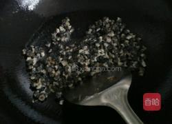 辣炒田螺肉的做法图解2