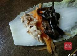 娃娃菜卷肉的做法图解4