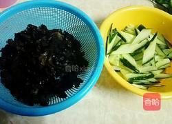 青瓜瘦肉炒木耳的做法图解2